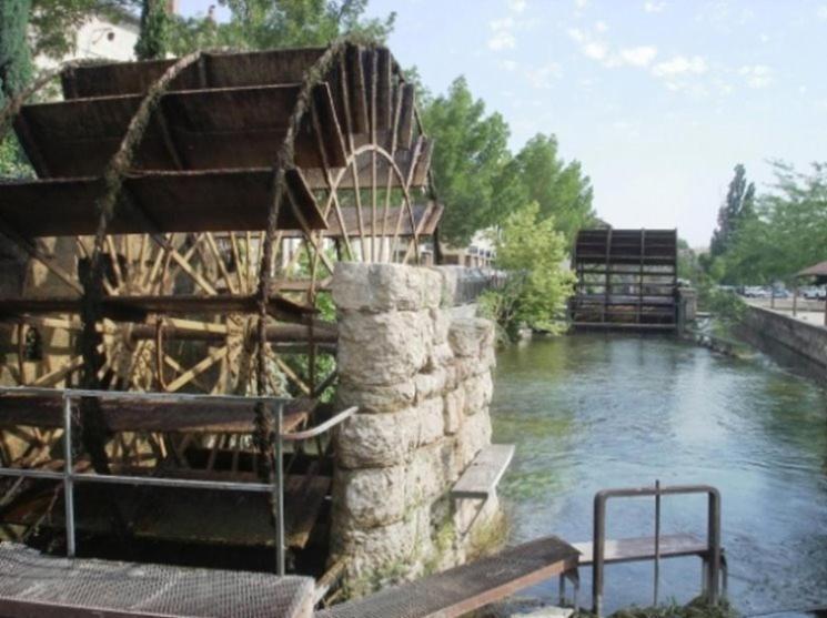 Hotel Du Parc, Avignon Est, The Originals City, 索尔古河畔的恩特莱奎斯 外观 照片