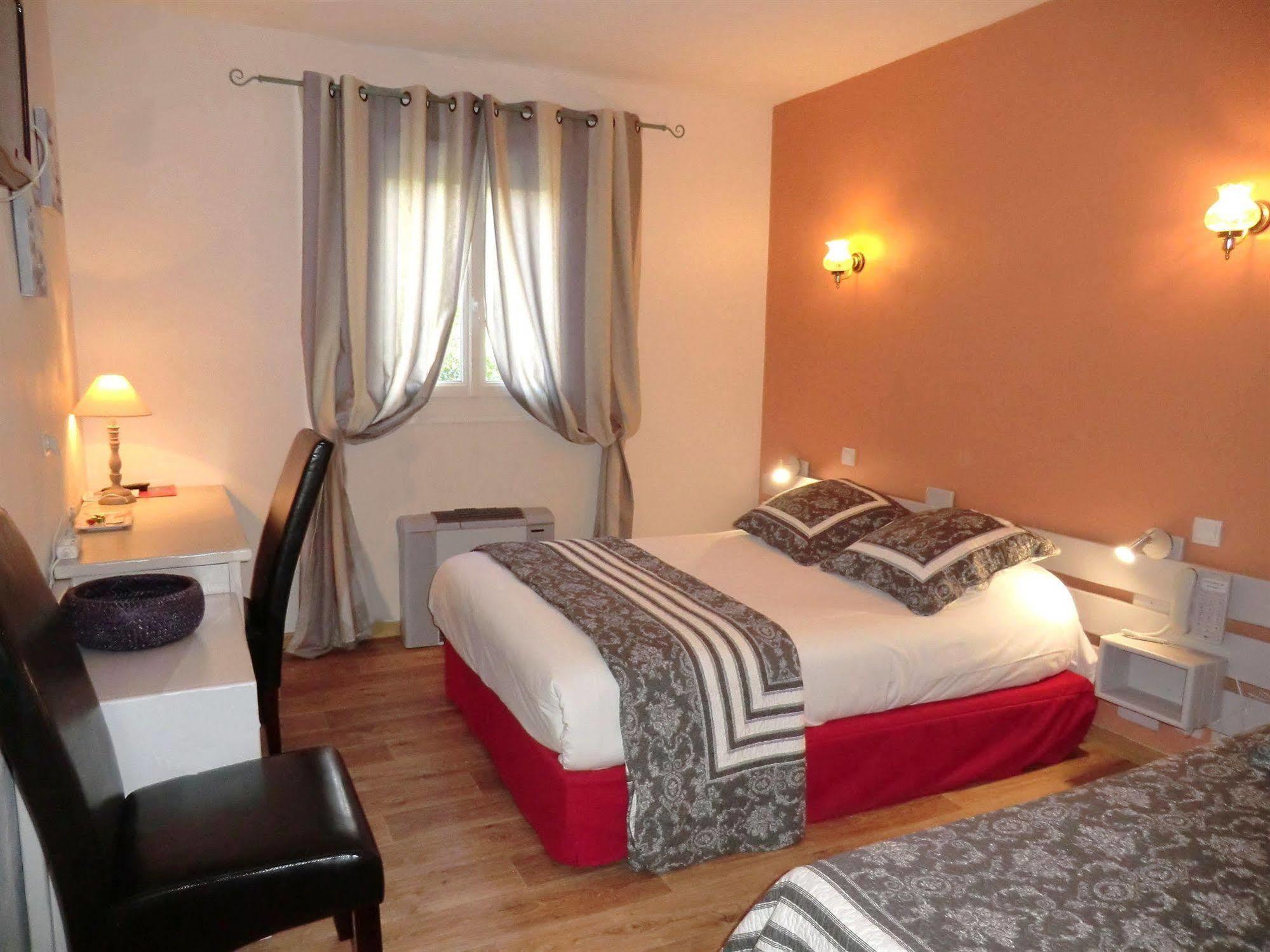 Hotel Du Parc, Avignon Est, The Originals City, 索尔古河畔的恩特莱奎斯 外观 照片